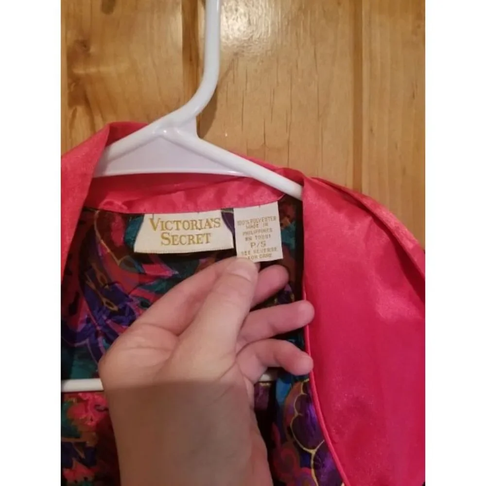 Vintage Victoria Secret Kimono Silk Robe S Purple Floral Pattern‎ Long